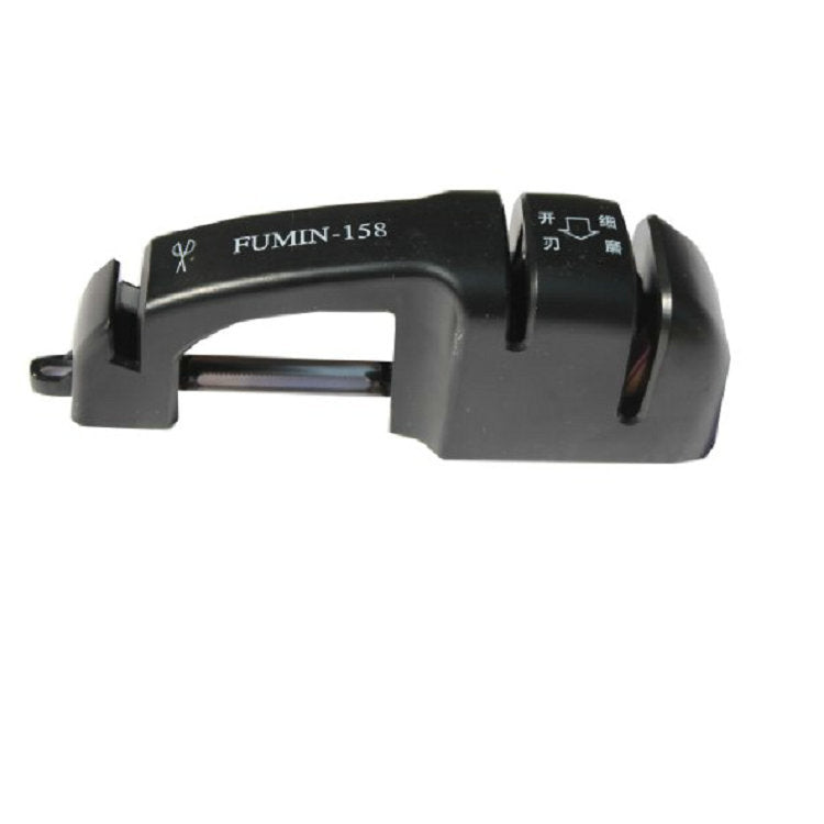 Manual knife sharpener