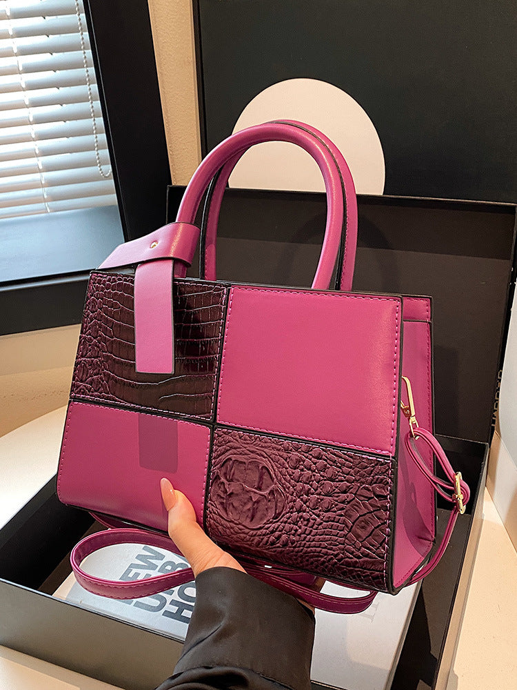 Fashionable Tote Bag for Women .